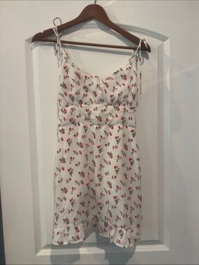 Abercrombie Fitch White Cherry-Print Spaghetti Strap mini dress with pockets